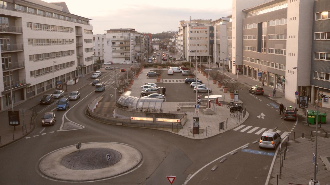Ibis Styles Le Mans Gare Sud Hotel Exterior photo